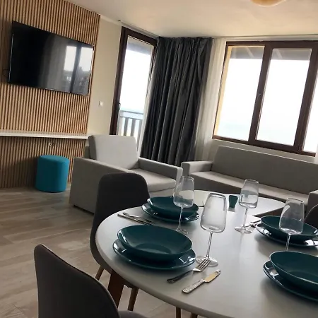 Üdülőközpont 70 Négyzetméteres, 1 Hálószobás 1 Fürdőszobával Területén Lozenec