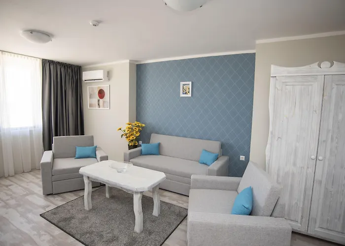 Oasis Del Sol - Front 3*