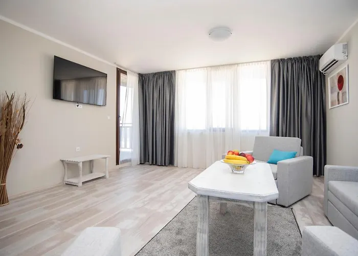 Resort Oasis Del Sol - Front Lozenets