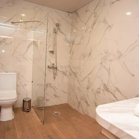 Semesteranläggning (resort) På 70 M² I Lozenets, Med 1 Sovrum Och 1 Badrum 3*