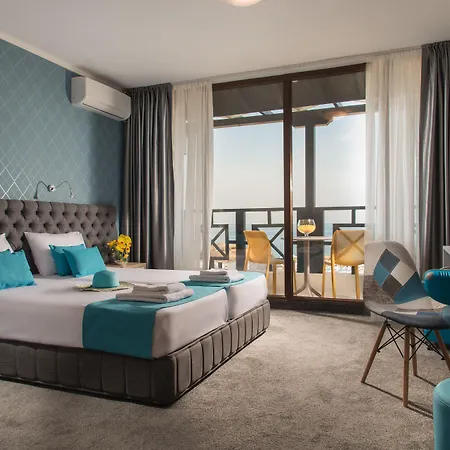 Oasis Del Sol - Front 度假村 洛泽内茨