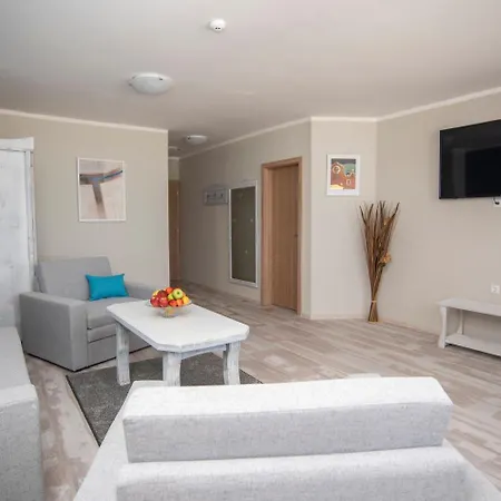 Oasis Del Sol - Front