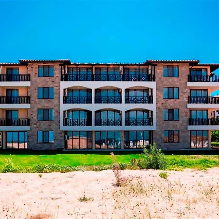 Oasis Del Sol - Front 3* Lozenets