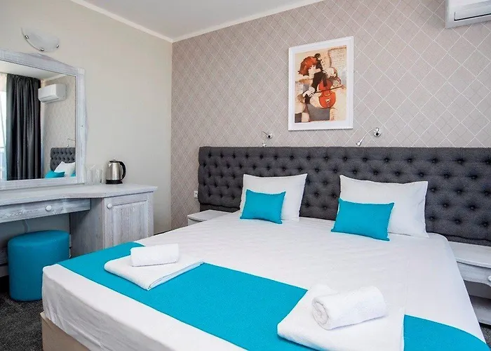 Oasis Del Sol - Front 3* 로제넷츠