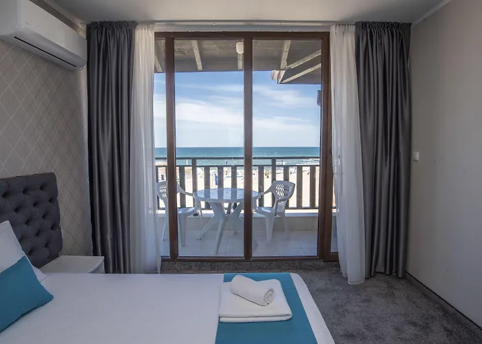 Oasis Del Sol - Front 3* 로제넷츠