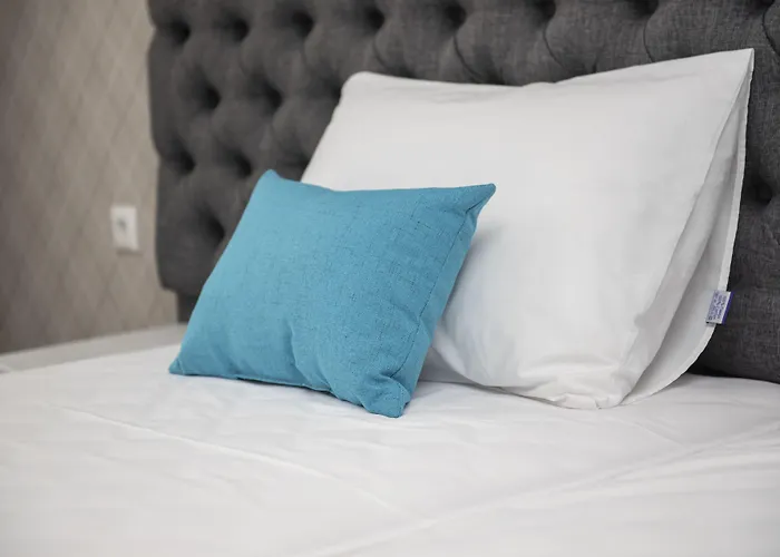 Oasis Del Sol - Front 로제넷츠