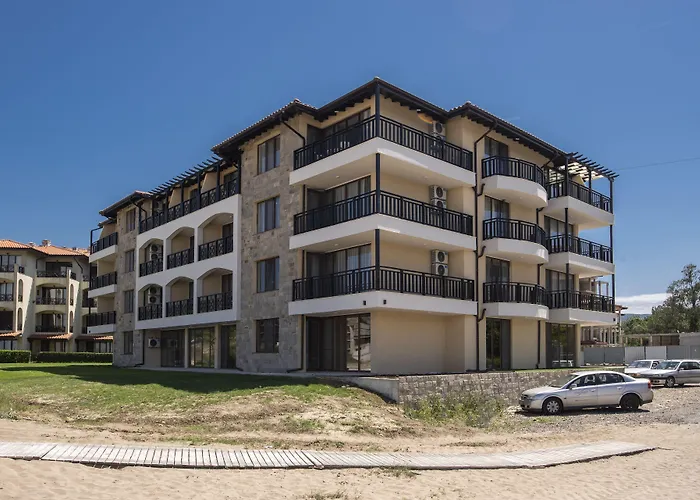 Oasis Del Sol - Front Resort