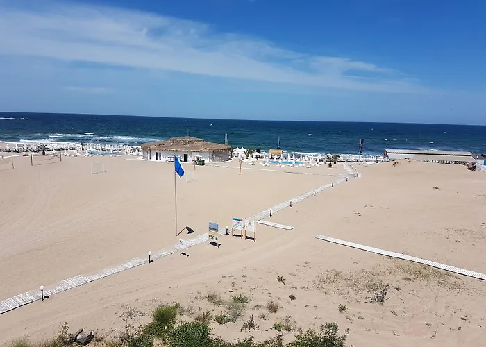 Oasis Del Sol - Front Resort