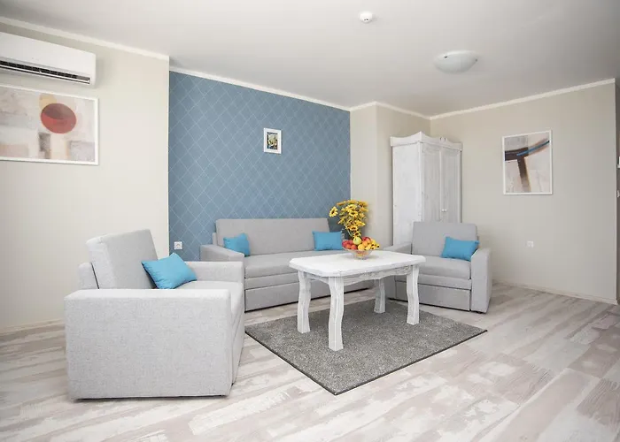 Oasis Del Sol - Front 3* 로제넷츠